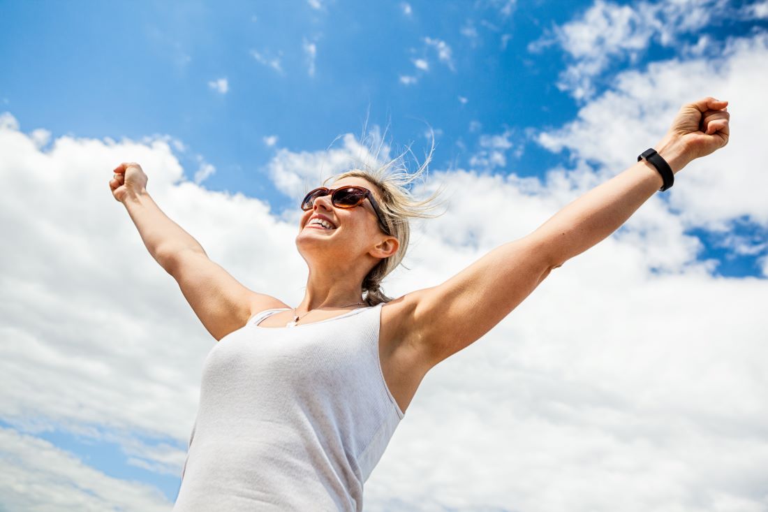 6 Reasons Women Should Take a Probiotic Every Day